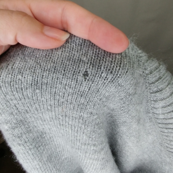 Falls Creek Gray Bell Sleeve Sweater Size L - Picture 4 of 7